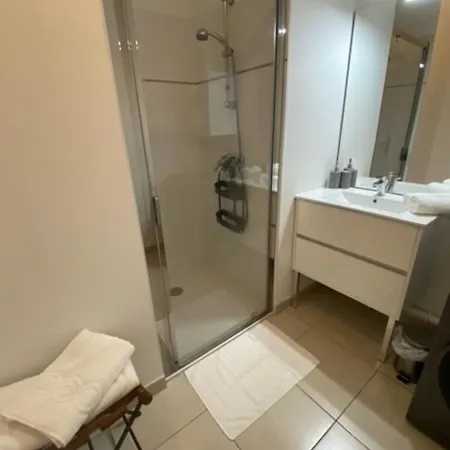 At 2 Min Walk From The Apartment Benerville-sur-Mer